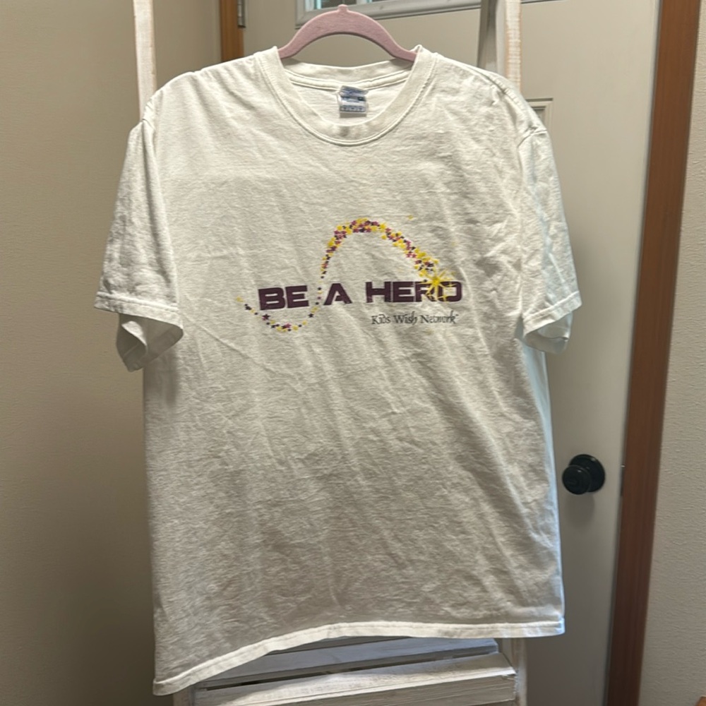 $5 when bundled - NWOT Be A Hero Kids Wish Network unisex T